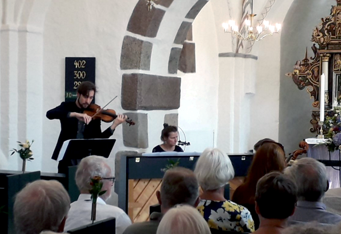 Violin og klaver-koncert i kirken